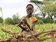 アフリカ：エチオピア：オモ川下流域のハマー族：又はハマル族